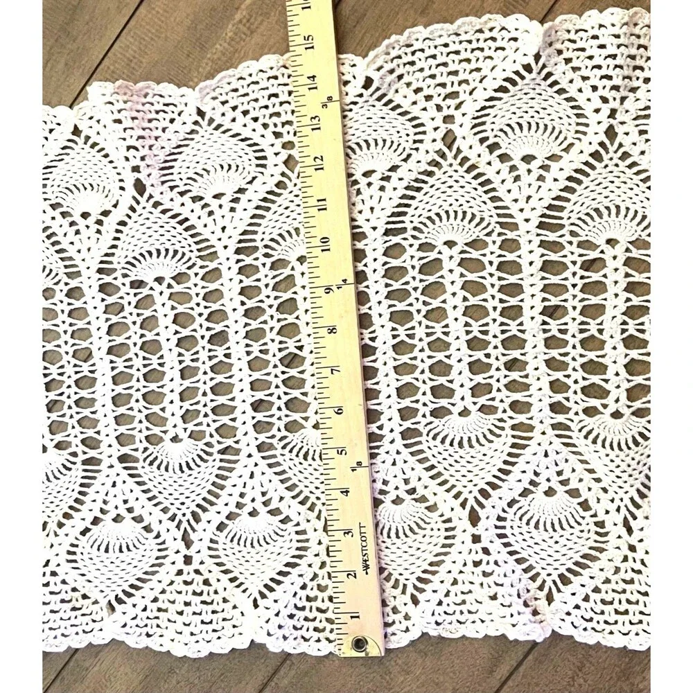 Crochet Lace Table Runner W/Scalloped Edges VNT 35